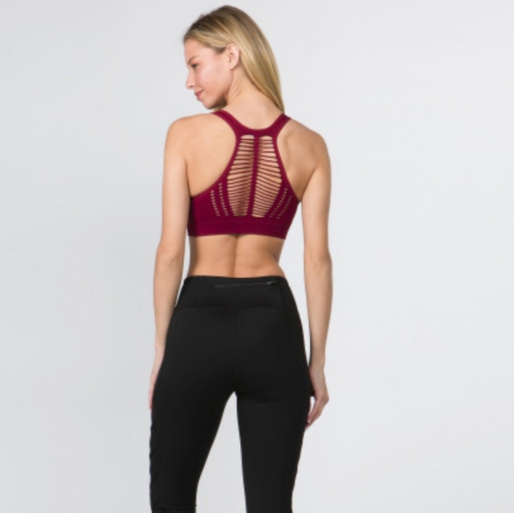 ☀️☀️Wine Red Sports Bra - Picture 2 of 4